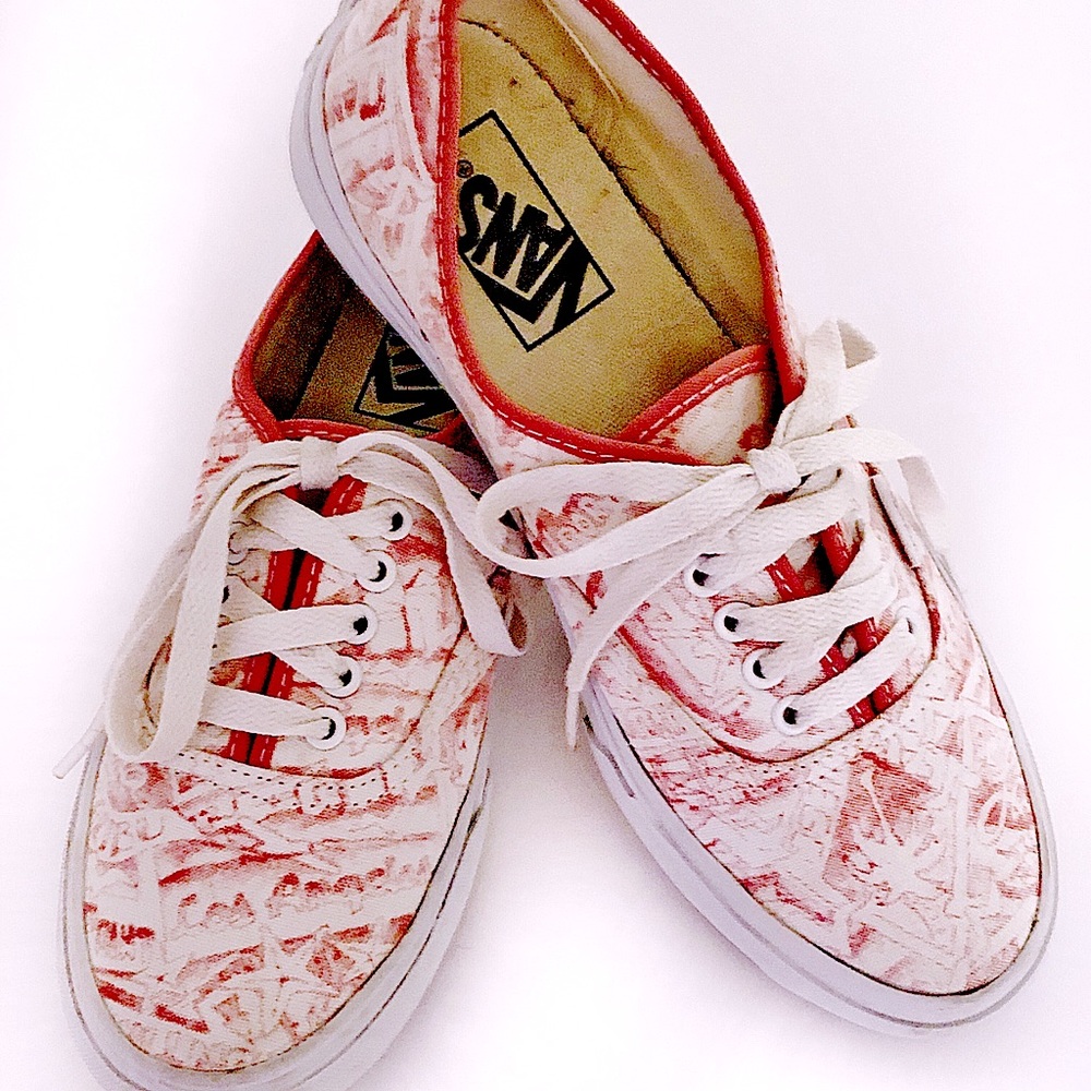 Vans VAN DOREN White Pink Pattern Low Top Sneakers